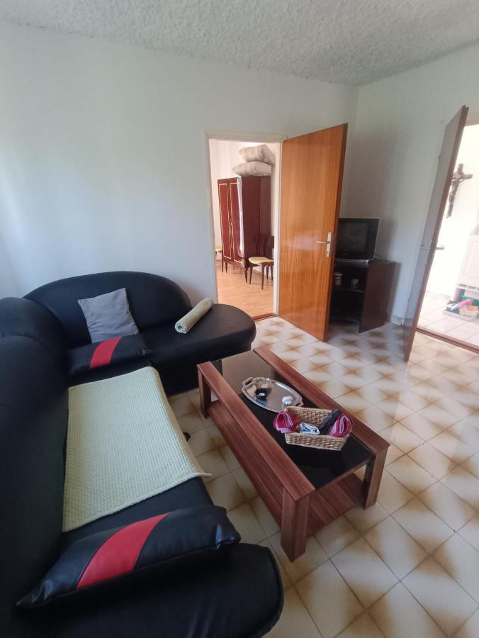 Tribunj Apartmani Exterior foto